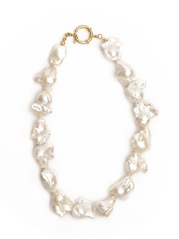 Natural, baroque pearl necklace